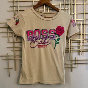 On Fire Boss Babe Energy Rose Graphic Tee Women's Small Y2K